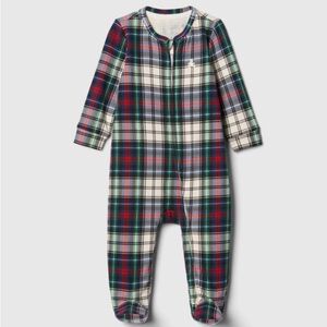 Baby GAP Two-Way Zip One-Piece (0-3 Months)